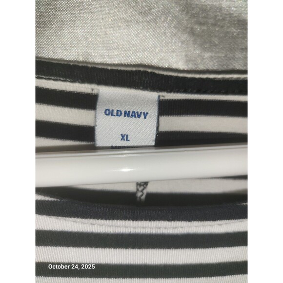 Old Navy Black and White Striped T-Shirt Dress 3/4 Sleeves, XL - Picture 2 of 3